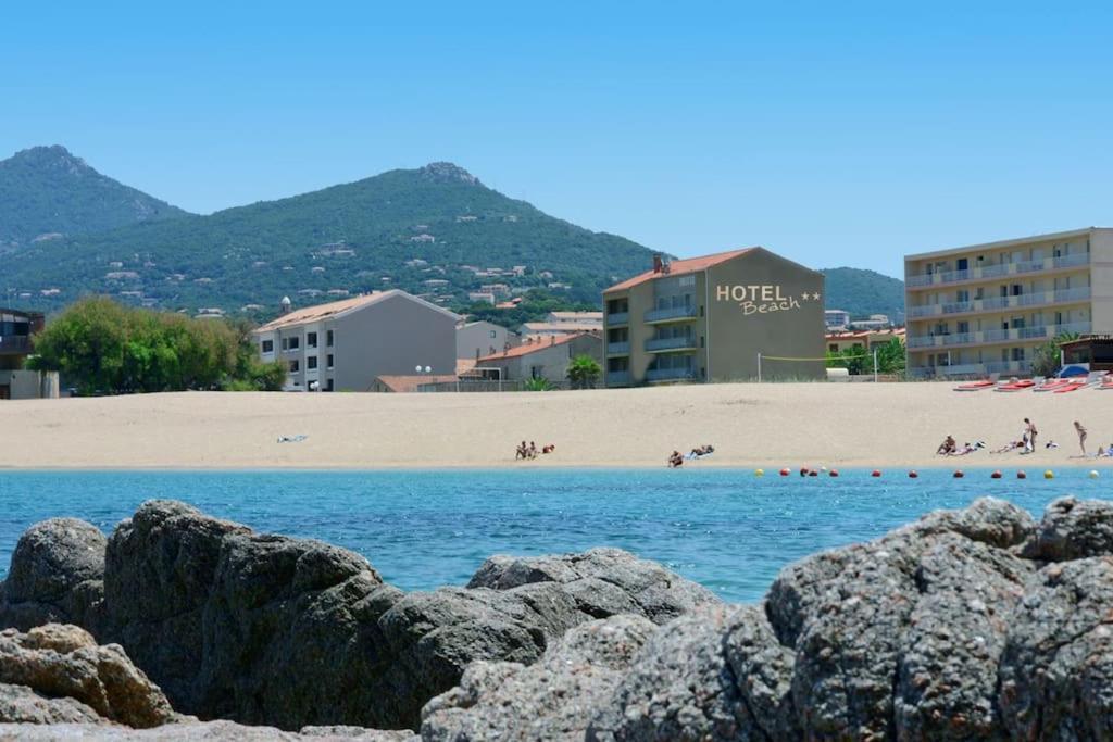T2 D'Exception 100M Plage Terrasse Vue Mer Et Montagnes Propriano  Kültér fotó